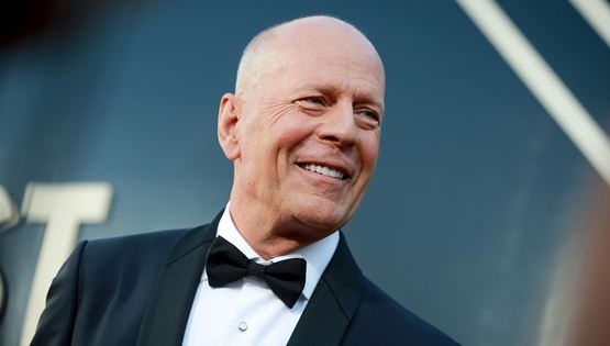 O Bruce Willis επιστρέφει στον τόπο του εγκλήματος