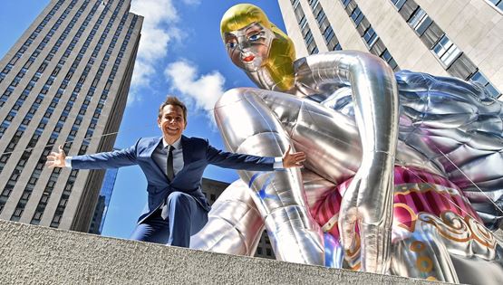 Φόρα κι εσύ ένα έργο του Jeff Koons, μπορείς