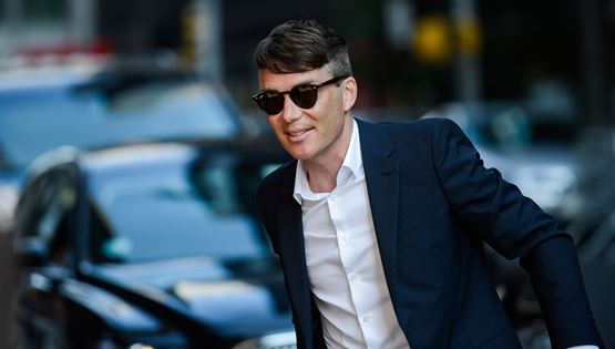 Βρήκαμε το μυστικό της γοητείας του Cillian Murphy