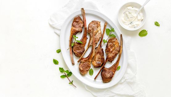 Το αρνί πέρα από τον οβελία