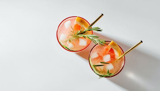 Cocktails με ένα υλικό για κάθε είδους lockdown