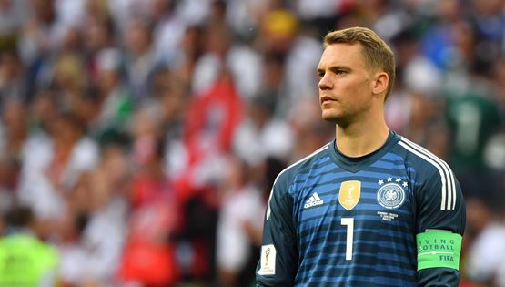 O Manuel Neuer παραμένει το νο.1