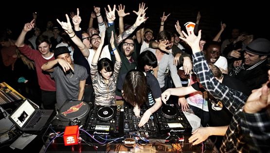 To Plissken Festival φέρνει για πρώτη φορά το Boiler Room στην Ελλάδα