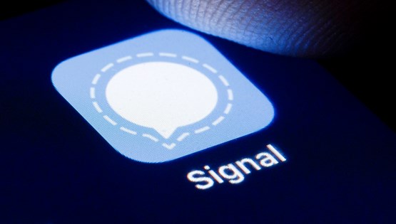 Από το WhatsApp στο Signal