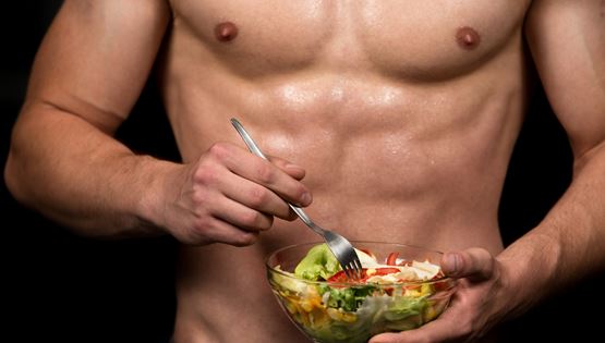 3 οικονομικές τροφές για να χτίσεις μυική μάζα