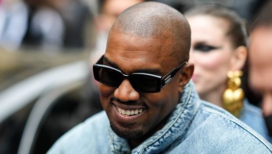 Η Adidas έκανε πολύ φτωχότερο τον Kanye West