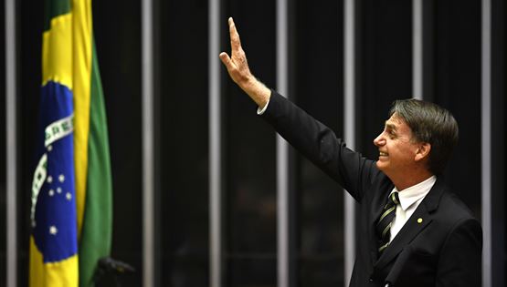 Κι όμως, η δημοτικότητα του Jair Bolsonaro αυξάνεται