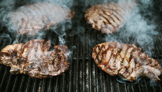 Η σεζόν της ψησταριάς