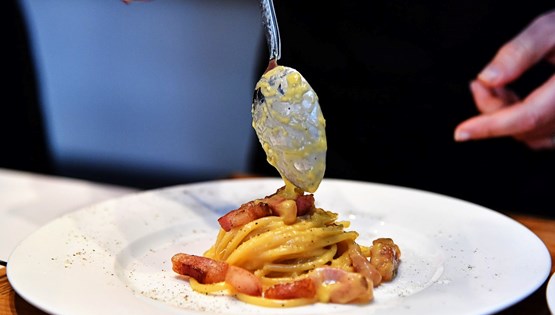 Η τέλεια carbonara μέσα από ένα γαστρονομικό τριήμερο στη Ρώμη