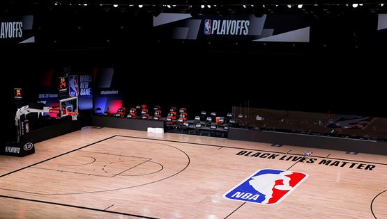 Στο ΝΒΑ γράφεται ιστορία