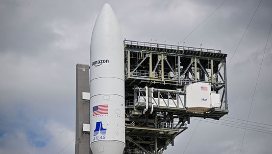 To Starlink του Elon Musk πλέον έχει ανταγωνιστή από την Amazon