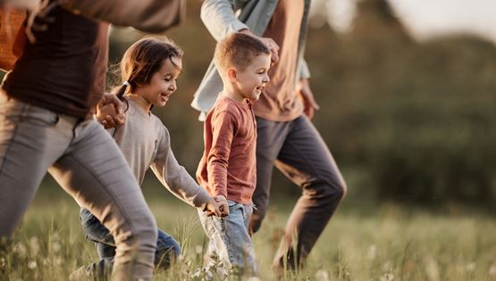 Μεγαλώνοντας παιδιά όπως στα '90s, η νέα τάση