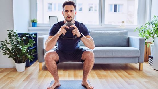 Ασκήσεις για να παραμείνεις σε φόρμα, αν είσαι πολυάσχολος