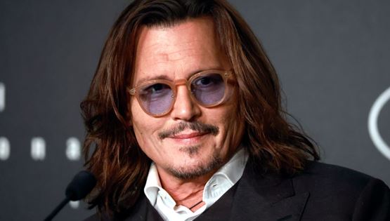 Για τον Johnny Depp, η μητέρα του ήταν ο πιο κακός άνθρωπος που γνώρισε ποτέ