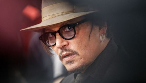 Σε άλλα νέα, ο Johnny Depp μόλις έφτιαξε Instagram