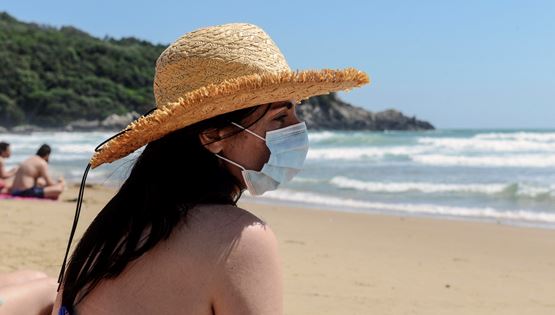 Κορονοϊός: Τι πρέπει να προσέξουν οι καρδιοπαθείς το καλοκαίρι