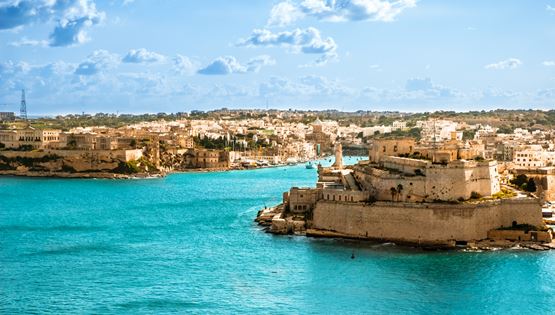 Η Μάλτα πληρώνει για ταξιδιώτες