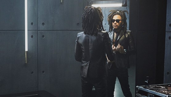 Η εκκεντρική πολυτέλεια του Lenny Kravitz