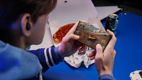 Η νέα σειρά Samsung Galaxy S23 είναι η απόλυτη premium εμπειρία