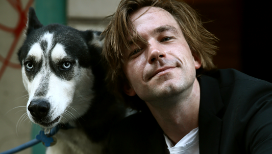 Κάτι μαγικό συνδέει τον Αlexander Petrov με τους ρόλους του