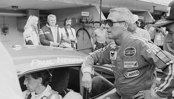 Γιατί ο Paul Newman φορούσε γυαλιά ηλίου στις δημόσιες εμφανίσεις του;