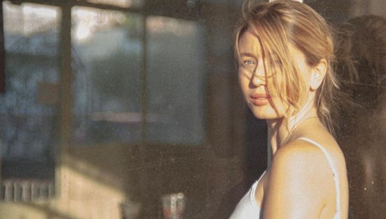 Η Ευθαλία Παπακώστα ανθίζει στην τηλεόραση