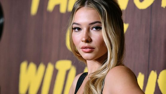 Τα φρέσκα, εντυπωσιακά κορίτσια που πρωταγωνιστούν στο Netflix