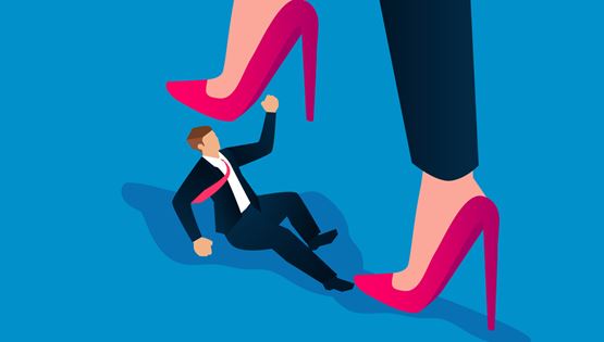 "Προτιμώ τα τακούνια στη γυναίκα": Μια σύντομη ιστορία για την αντρική επιθυμία