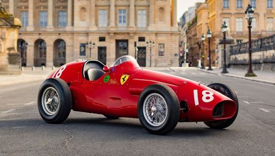 Αυτή η δημοπρασία είναι βγαλμένη από τα όνειρα των οπαδών της αυτοκίνησης