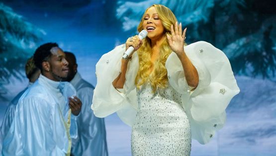 Πόσα χρήματα βγάζει η Mariah Carey κάθε χρόνο από το χριστουγεννιάτικο τραγούδι της