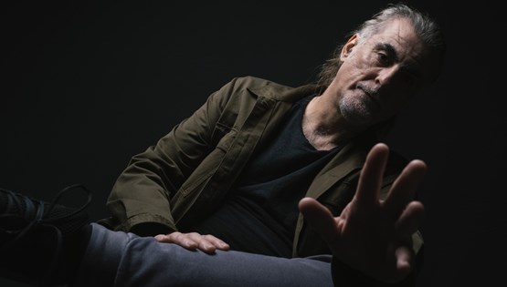 Στον Φίλιππο Πλιάτσικα αρκούν τα τραγούδια