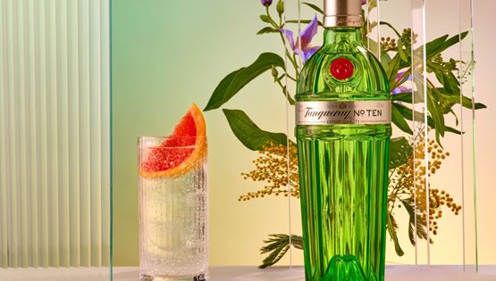 305 μπαρ σε όλη την Ελλάδα σε περιμένουν για aperitivo