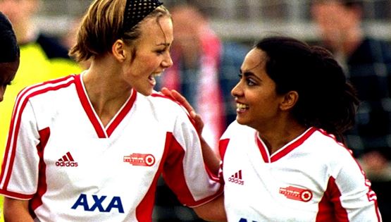 5+1 ταινίες με θέμα το γυναικείο ποδόσφαιρο