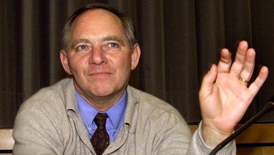 Όσα αναφέρει ο Schäuble στα απομνημονεύματά του για την Ελλάδα, τον Αλέξη Τσίπρα και τον Γιάνη Βαρουφάκη