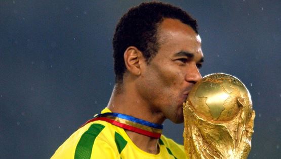 Cafu, από την επιτυχία στην πτώχευση