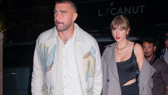Ο Travis Kelce παντρεύεται την Taylor Swift αλλά εμείς θέλουμε τα sneakers του