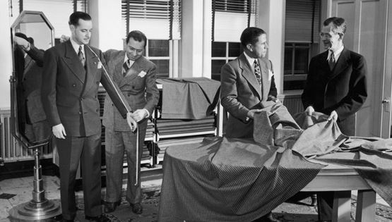 Ένας σύντομος οδηγός για να αγοράσεις κοστούμι online