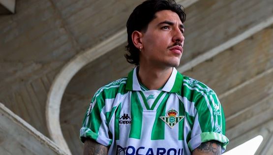 Τα ποδοσφαιρικά &#39;90s φοριούνται ακόμη