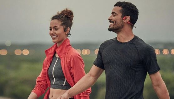 Αυτά είναι τα ακουστικά που θέλεις να φοράς όταν αθλείσαι