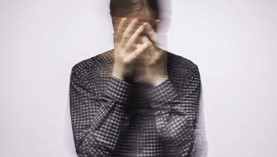 Πώς θα καταλάβεις αν το ταίρι σου πάσχει από ΔΕΠΥ