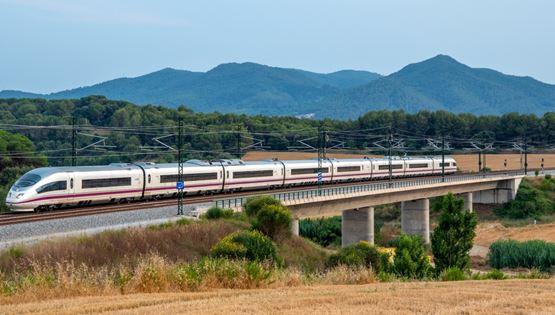 Τα νέα μέτρα της κυβέρνησης για την ασφάλεια των σιδηροδρόμων