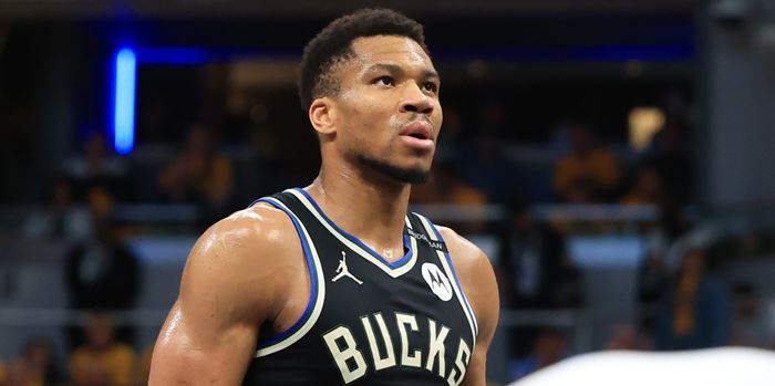 Μήπως ο Γιάννης έπαιξε το τελευταίο του παιχνίδι με τους Μπάκς;