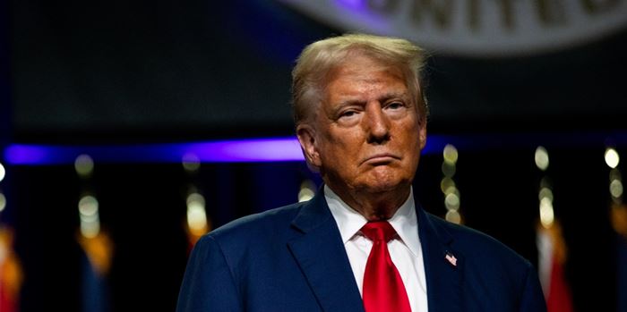 Τα ψέμματα του Ντόναλντ Τραμπ για τις ανεμογεννήτριες στο Παγκόσμιο Οικονομικό Φόρουμ