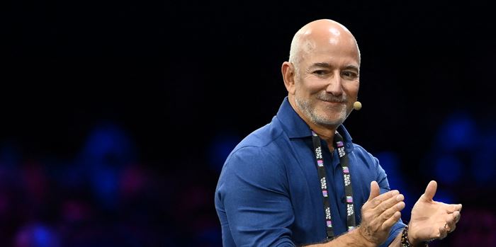 Ποιον εργαζόμενο δεν θα αντικαταστήσει η τεχνητή νοημοσύνη σύμφωνα με τον Jeff Bezos