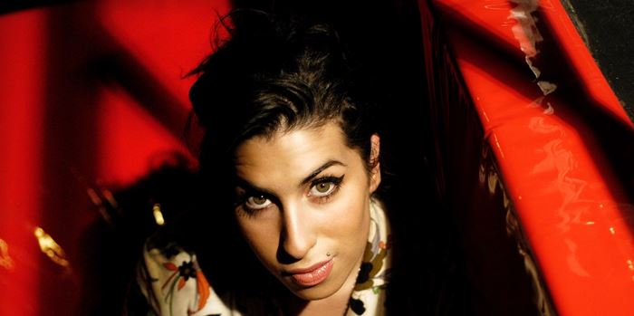 Οι 5 δίσκοι από τους οποίους εμπνεύστηκε η Amy Winehouse