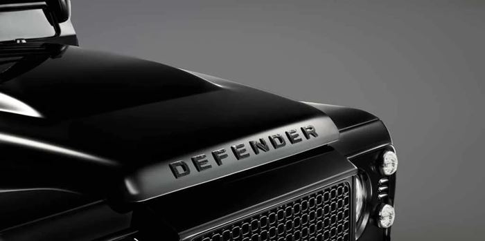 Θα λατρέψεις αυτό το κλασικό Defender σε στυλ Octa