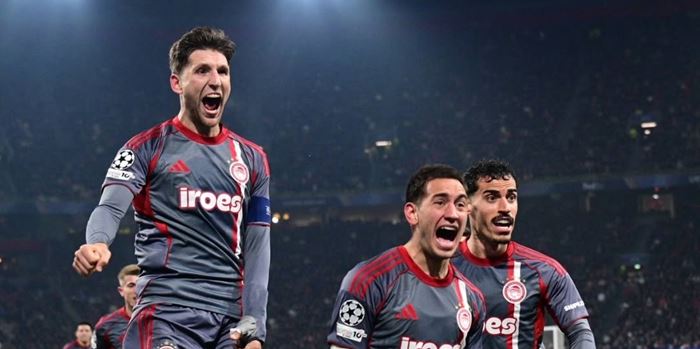 Θρίαμβος του Ολυμπιακού στο Άμστερνταμ-Οι πιθανοί αντίπαλοι στα νοκ άουτ του Champions League