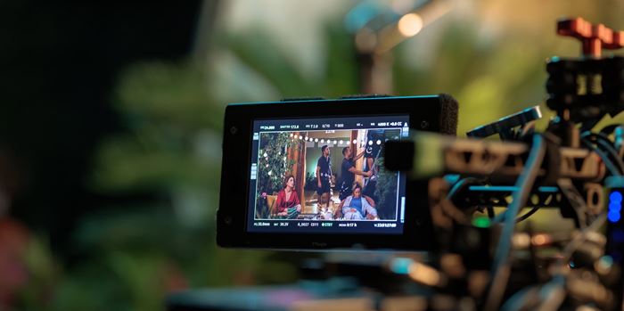 Αυτή είναι η ποπ κομεντί που πρέπει να δεις αν θες κάτι χαλαρό στο σινεμά