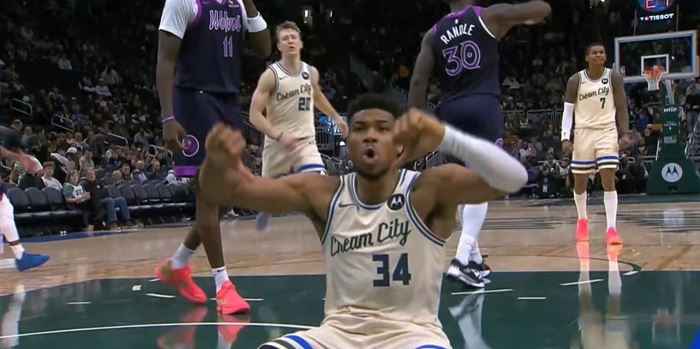 Πρόβλημα στο Μιλγουόκι: Ο Γιάννης Αντετοκούνμπο αποδοκίμασε το κοινό των Bucks