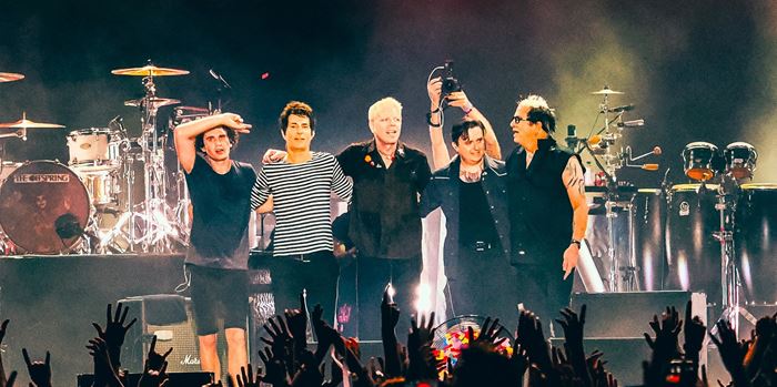 Ξεκίνησε η διάθεση των εισιτηρίων για το live των Offspring στο Release Athens 2026